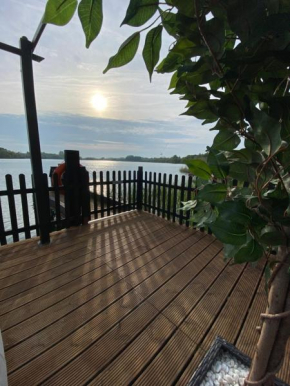 Lodge on the Lake